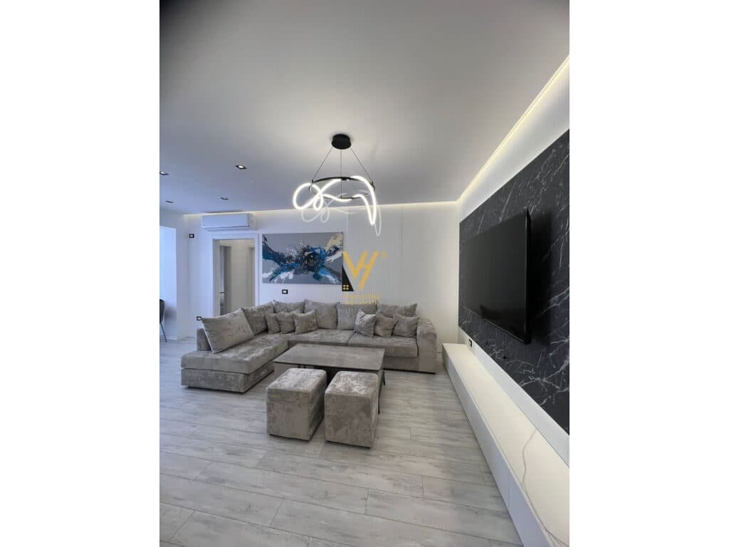 Jepet Apartament 3+1+2+ballkon me qera te Kompleksi Delijorgji 111 m2