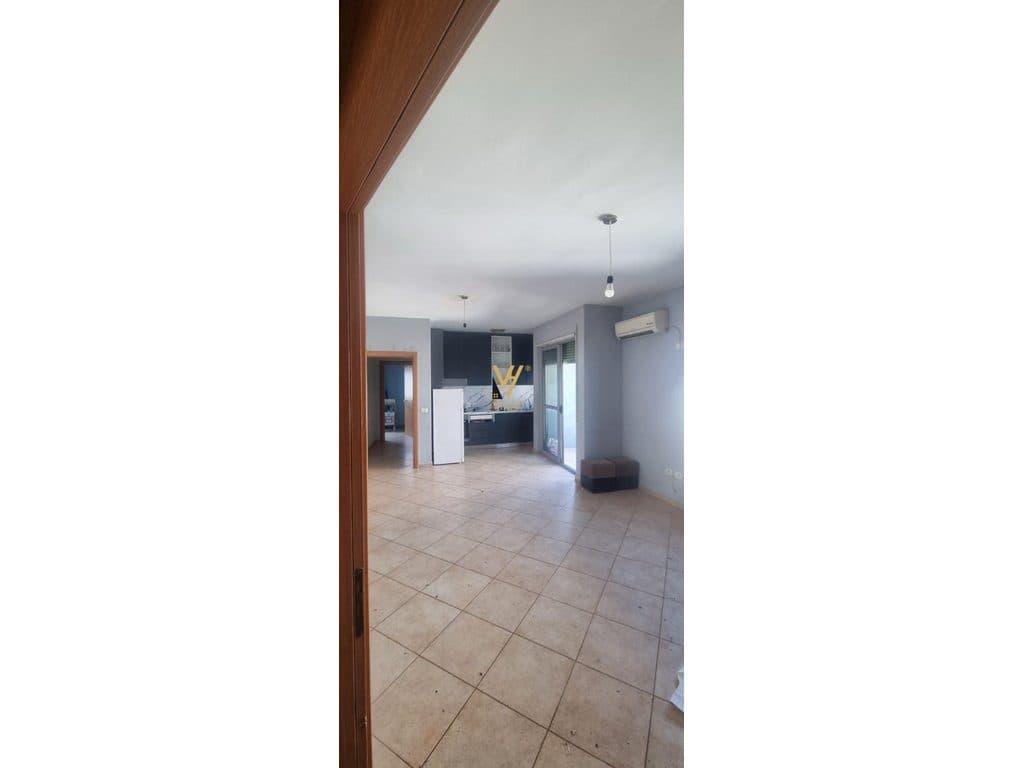 SHITET APARTAMENT 2+1+BLK TE KOMUNA E PARISIT 208.000 EURO 2