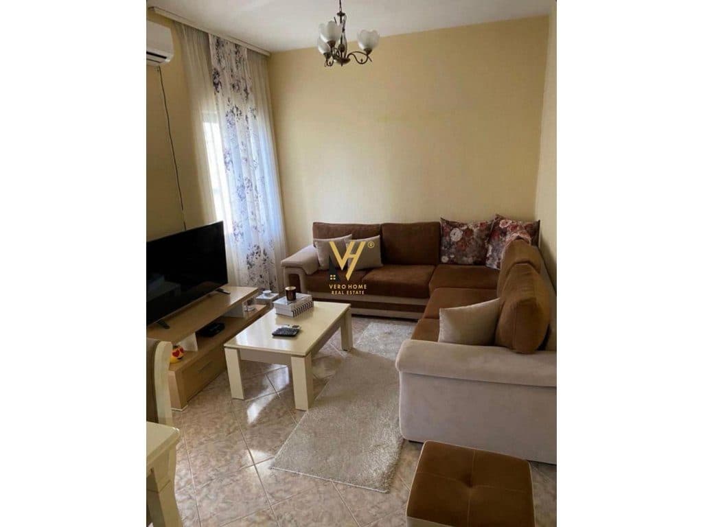JEPET APARTAMENT 1+1+BLK ME QIRA TE ISH PARKU 600 EURO