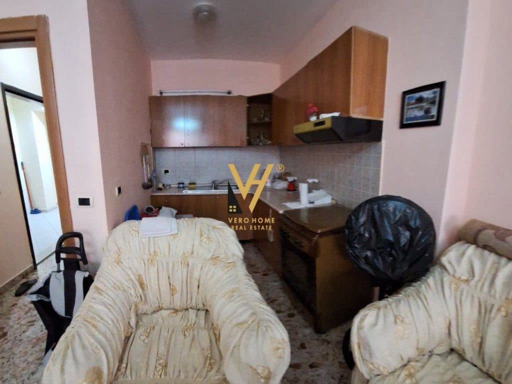 SHITET APARTAMENT 1+1+BLK TE RRUGA ELBASANIT 140.000 EURO 2