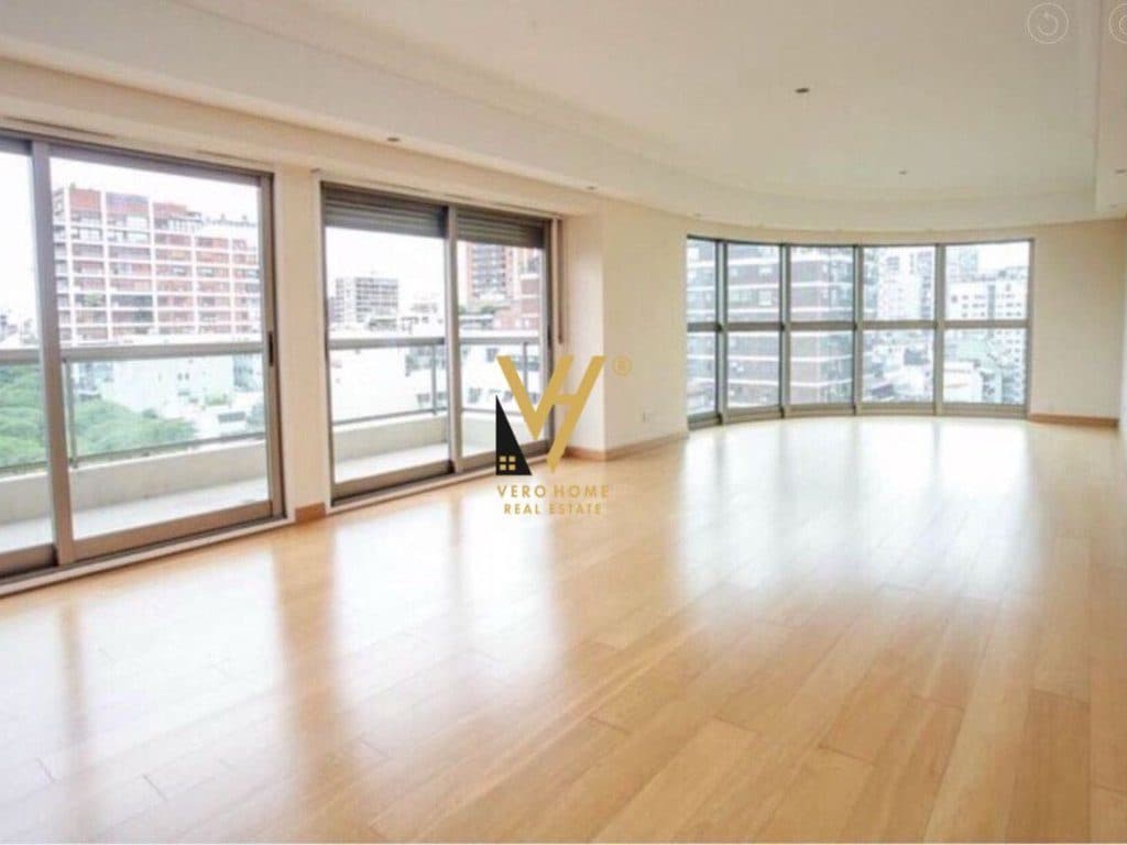 JEPET ZYRE 113 M2 ME QERA TE MYSLYM SHYRI 3.000 EURO