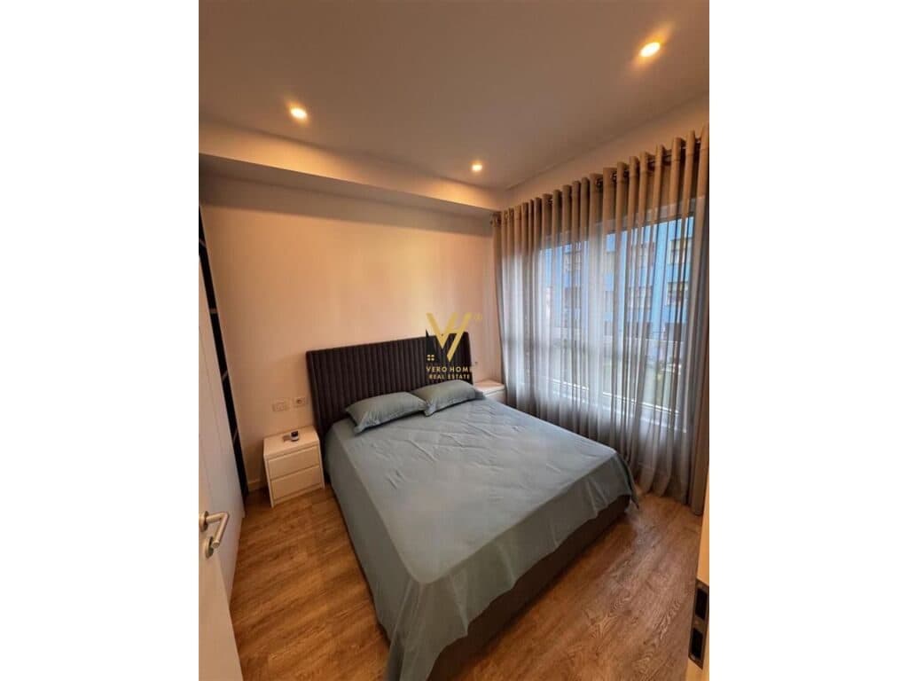 Shitet Apartament 1+1+ballkon te Kompleksi Mangalem , Ali Demi 61 m2
