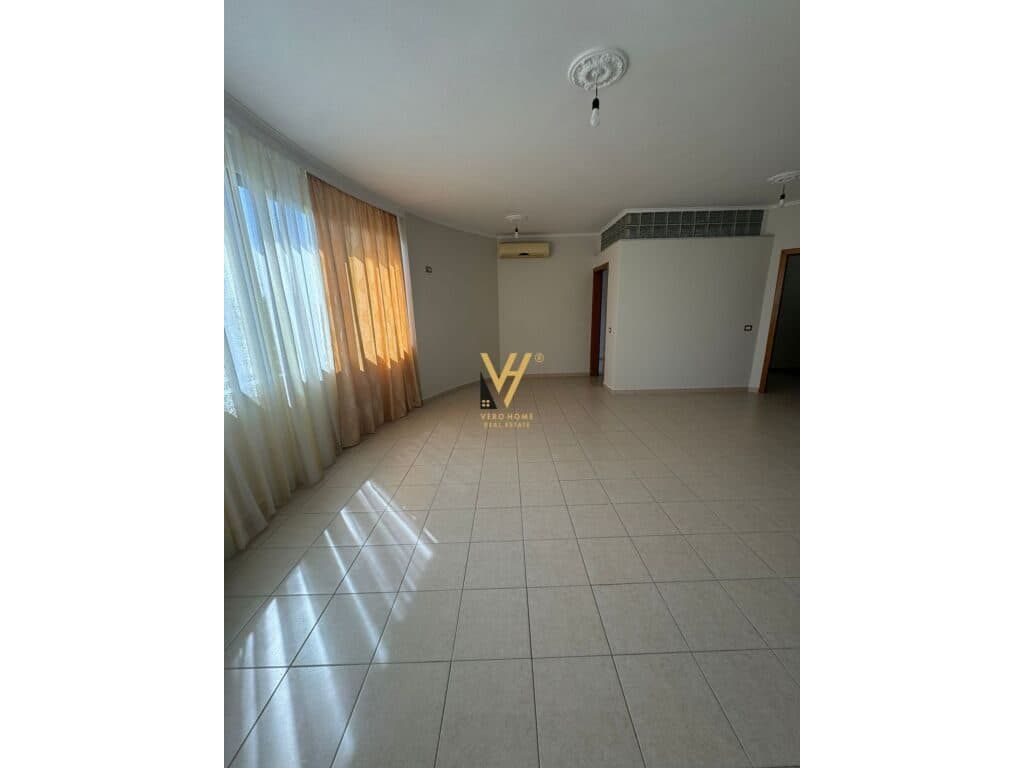 Jepet Zyre me qera te Kompleksi Delijorgji 130 m2 3