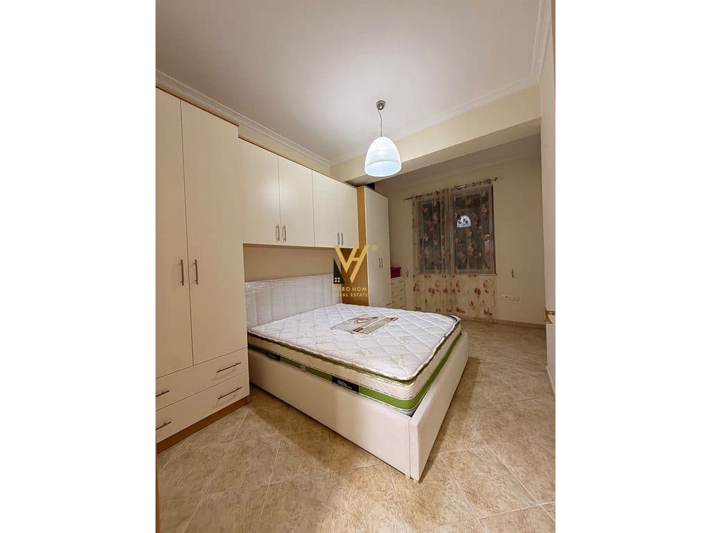 JEPET APARTAMENT 2+1 ME QERA TE RRUGA E KAVAJES 800 EURO 3