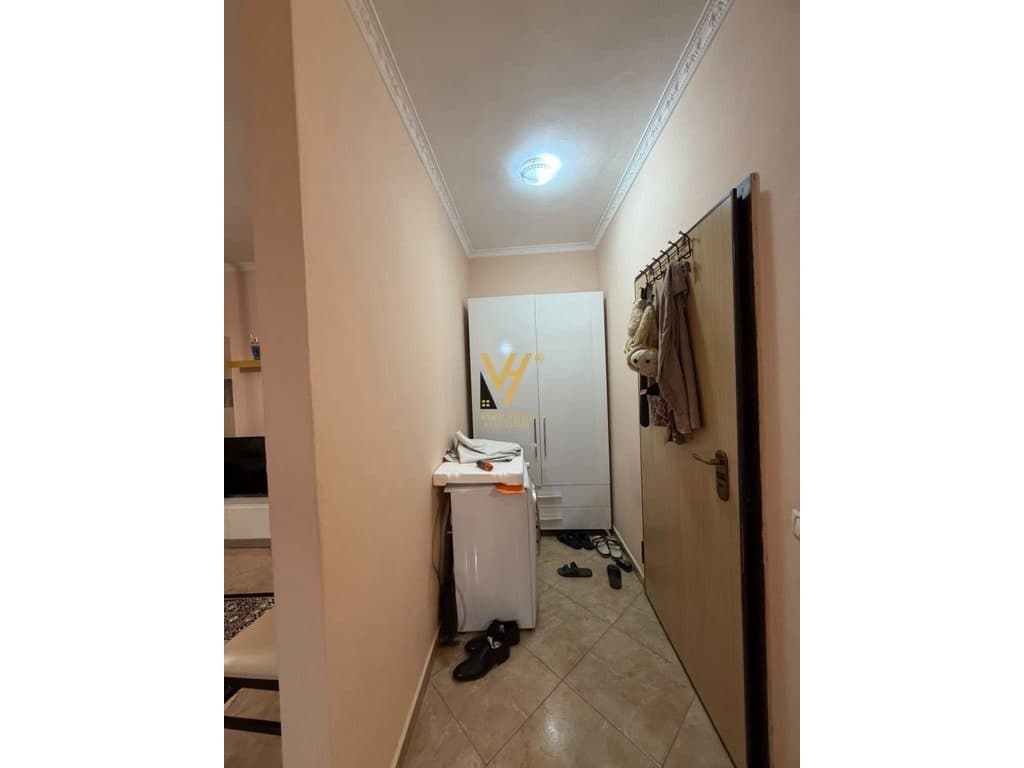 SHITET APARTAMENT 2+1+BLK TE RRUGA E KAVAJES 20.000.000 LEKE 4