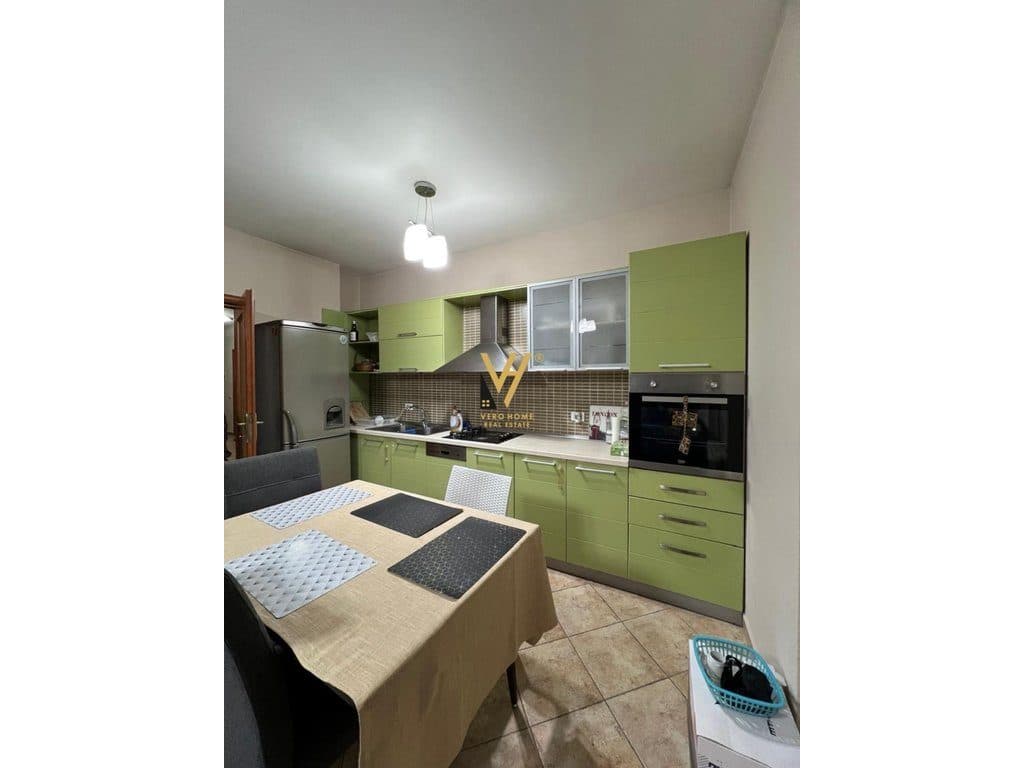 JEPET APARTAMENT 2+1+2BLK ME QERA TE KOMUNA E PARISIT 650 EURO 2