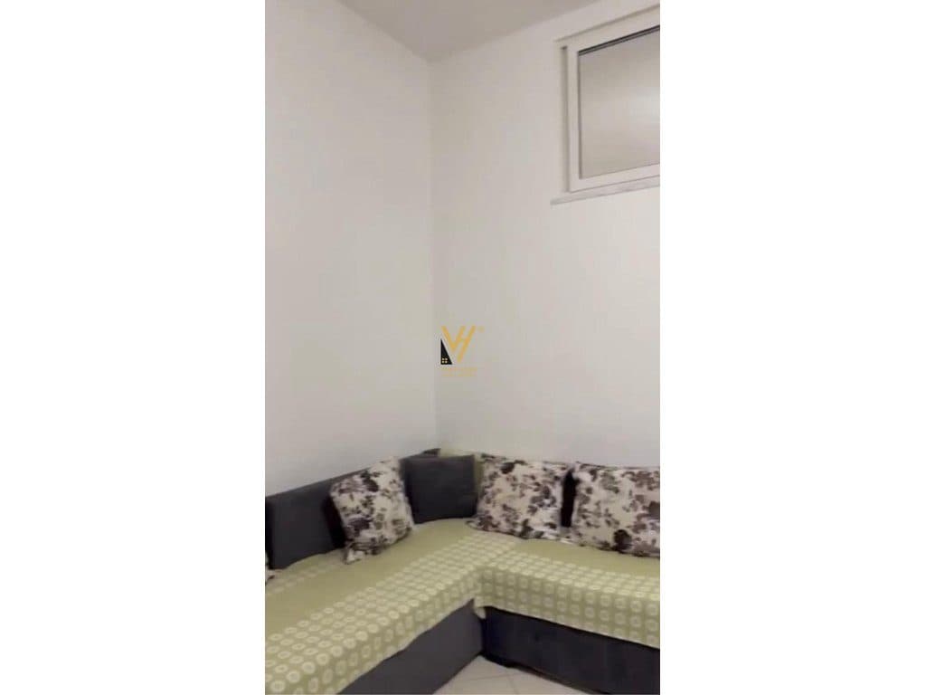 JEPET APARTAMENT 1+1+BLK ME QIRA TE KOPSHTI ZOOLOGJIK 40.000 LEKE