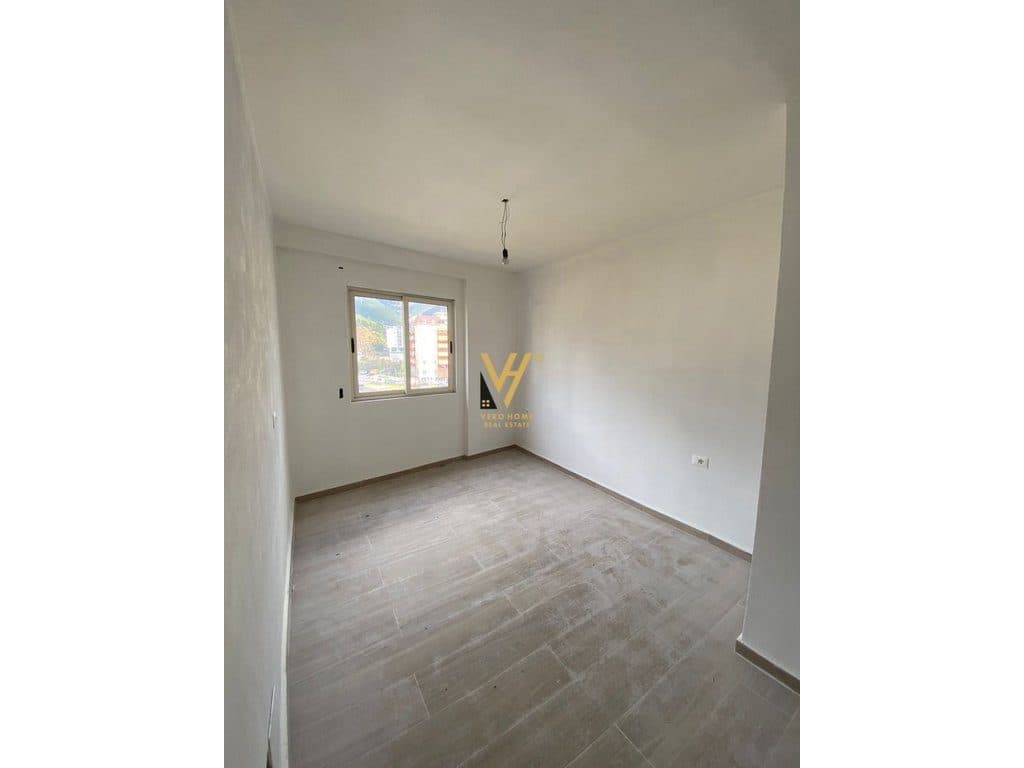 SHITET APARTAMENT 2+1 NE FRESK 85.000 EURO 2