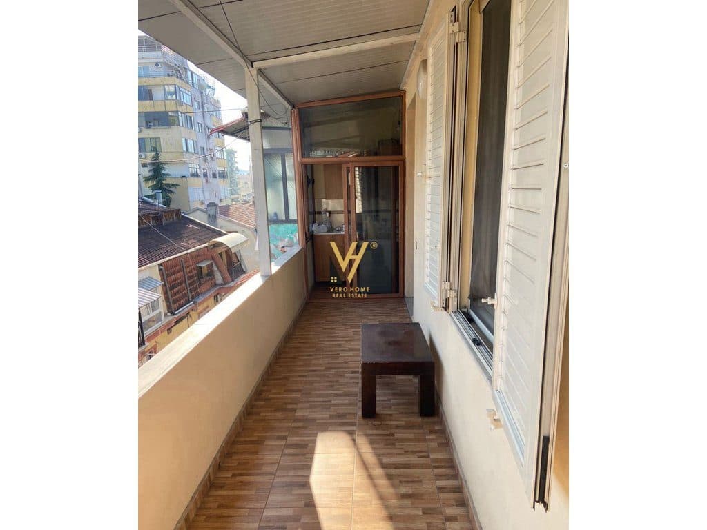 JEPET APARTAMENT 1+1 ME QERA TE PALLATET AGIMI 600 EURO 4