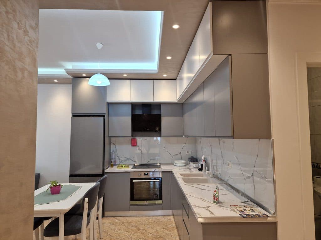 JEPET APARTAMENT 2+1+2+BLK ME QERA NE DON BOSKO 800 EURO 2