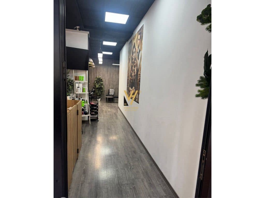 JEPET PARUKERI 33 M2 ME QERA TEK VIZION PLUS 75.000 LEKE 2
