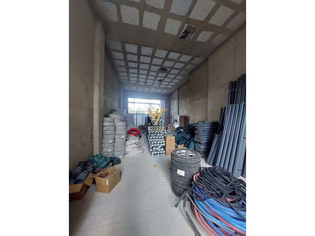 SHITET DYQAN 103 M2 NE ALI DEM 570.000 EURO 1