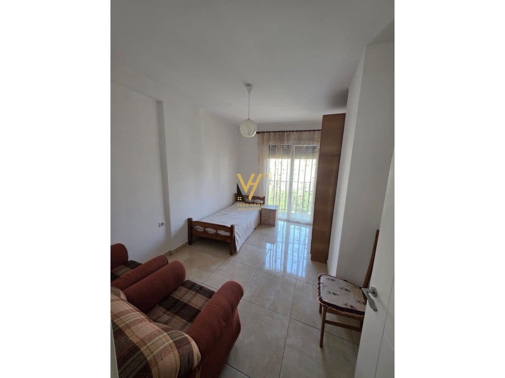 JEPET APARTAMET 2+1+BLK ME QIRA NE ASTIR 45.000 LEKE 2