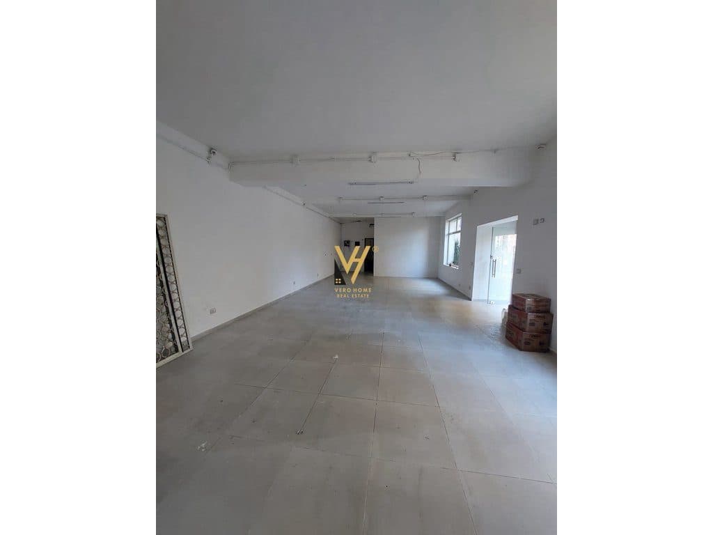 JEPET DYQAN 100 M2 ME QERA TE TREGU ELEKTRIK 1.500 EURO 4