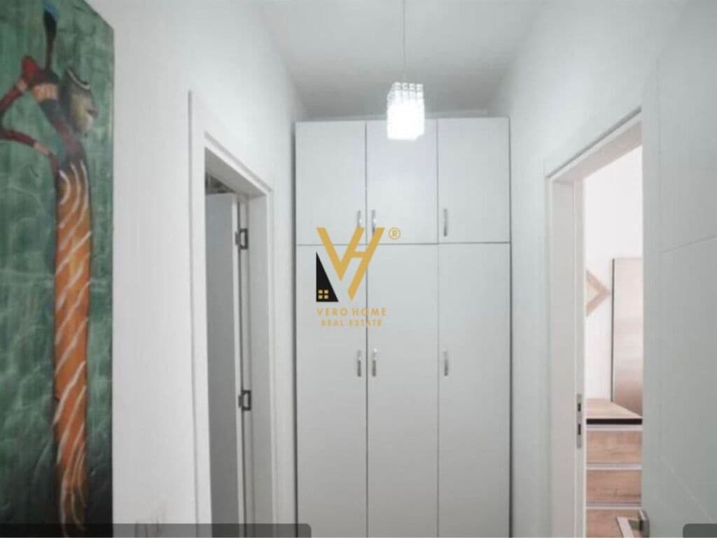 Jepet Apartament 1+1+ballkon me qera ne Qender 66 m2 4