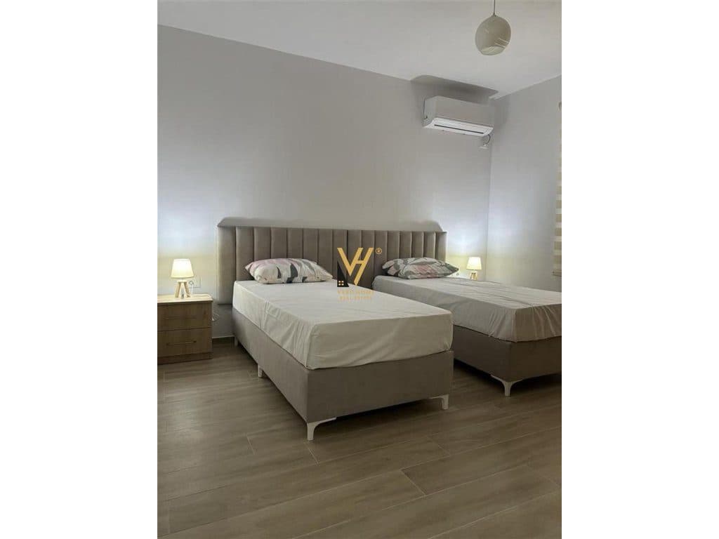 JEPET APARTAMENT 1+1 ME QERA TE ISH TREGU ELEKTRIK 45.000 LEKE 2