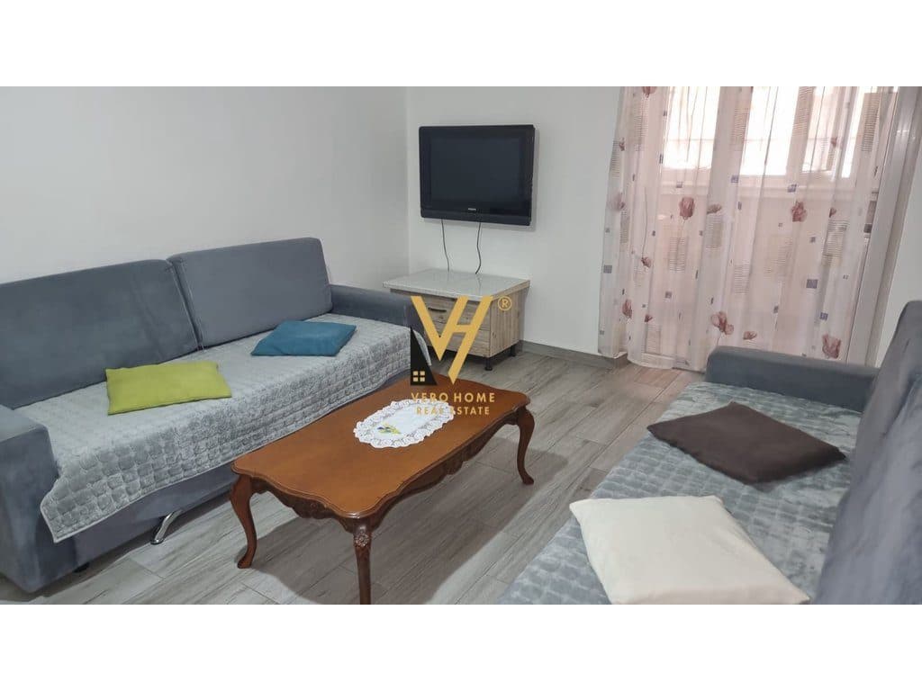 JEPET APARTAMENT 1+1 ME QIRA NE DON BOSKO 55.000 LEKE
