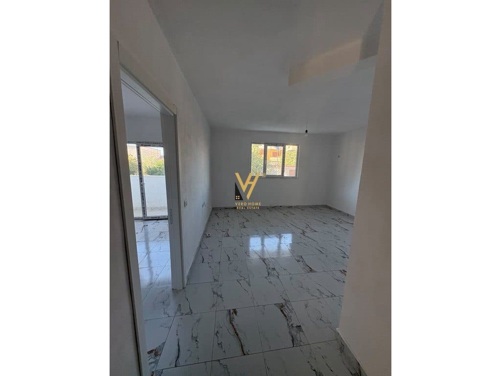 SHITET APARTAMENT 1+1+BLK NE KAVAJE 55.000 EURO