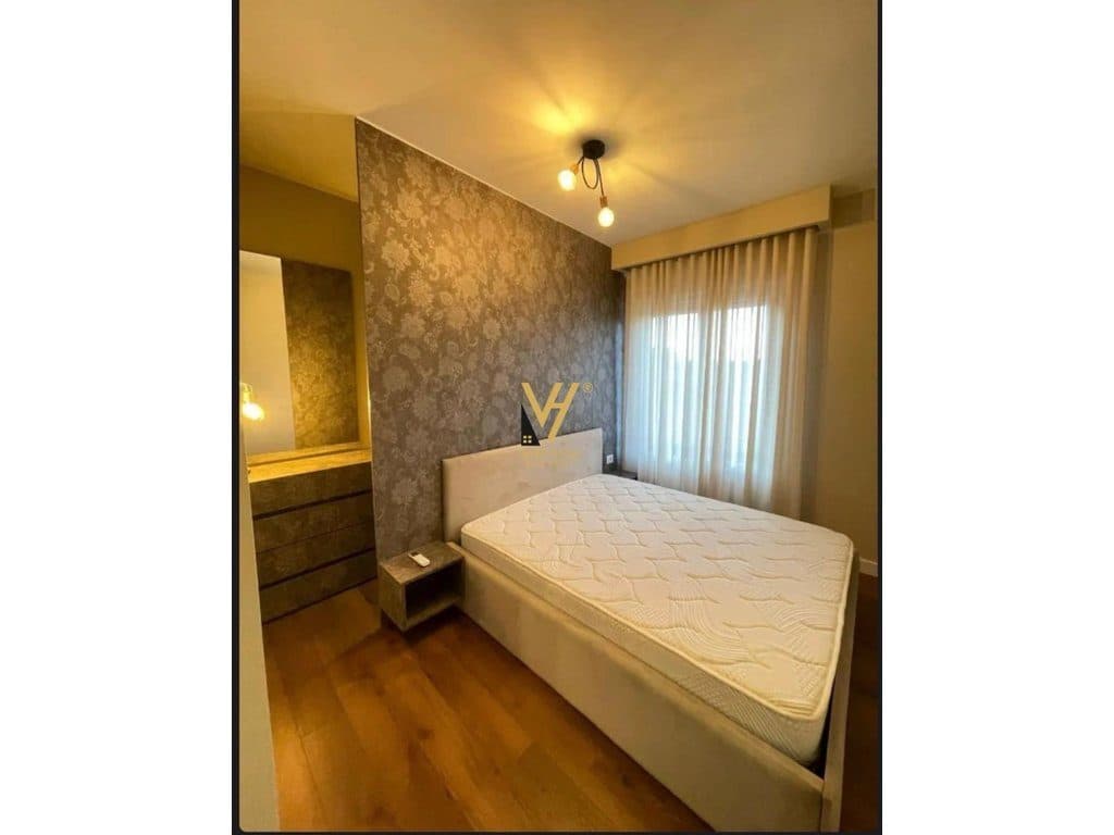 JEPET APARTAMENT 2+1+BLK ME QERA NE SELITE 70.000 LEKE 4