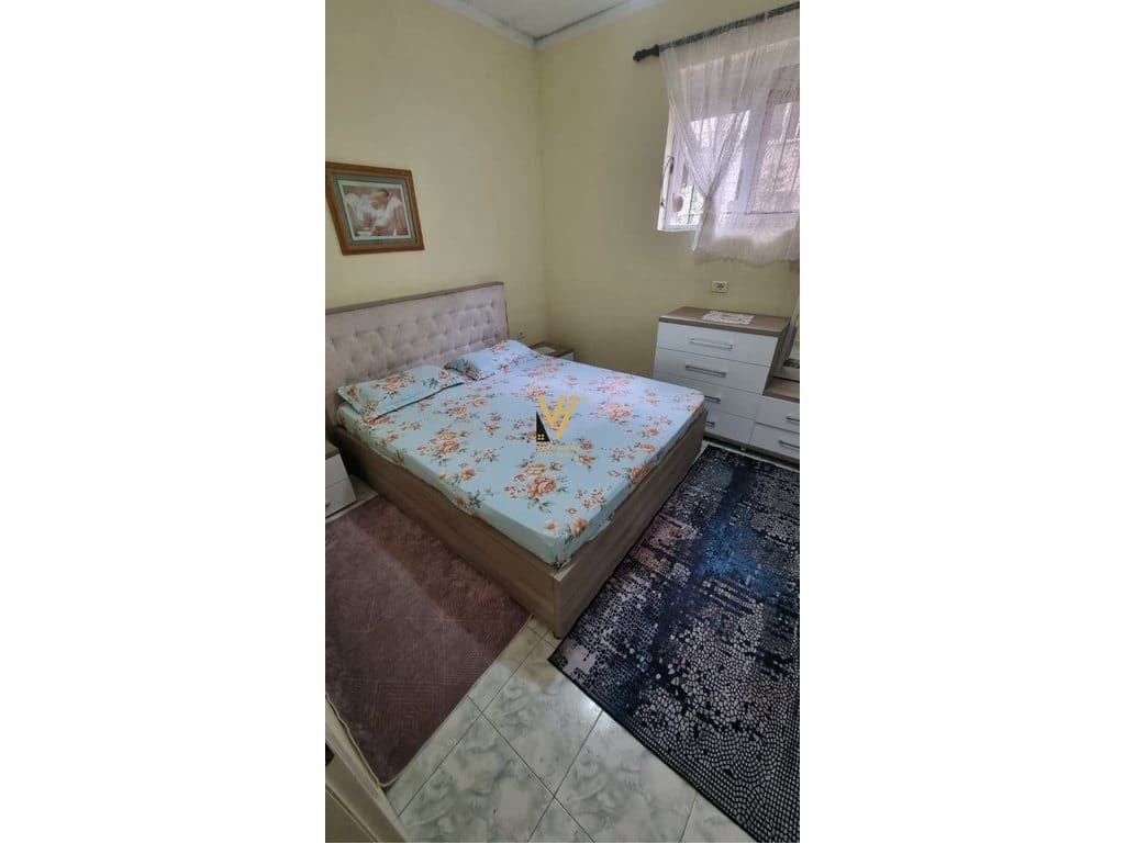 JEPET APARTAMENT 2+1+BLK ME QIRA TE 21 DHJETORI 50.000 LEKE 3