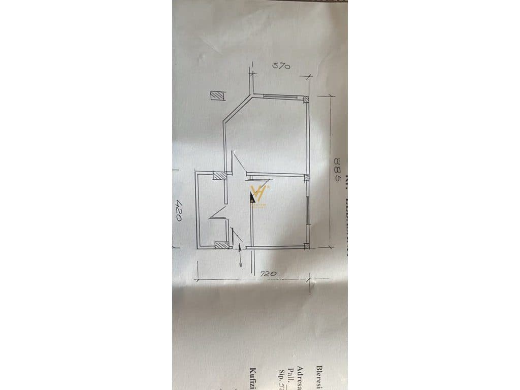 JEPET ZYRE 124 M2 ME QIRA TE LAKE VIEW 170.000 LEKE 3