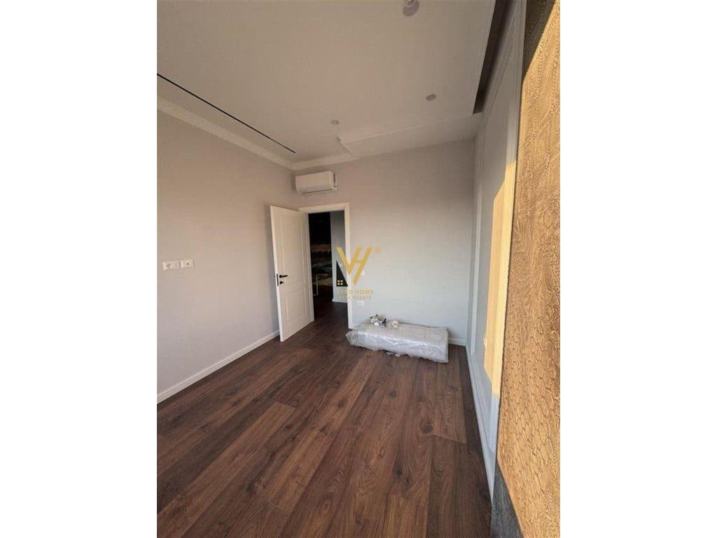 JEPET ZYRE 12M2 ME QERA NE VASIL SHANTO 400 EURO 2