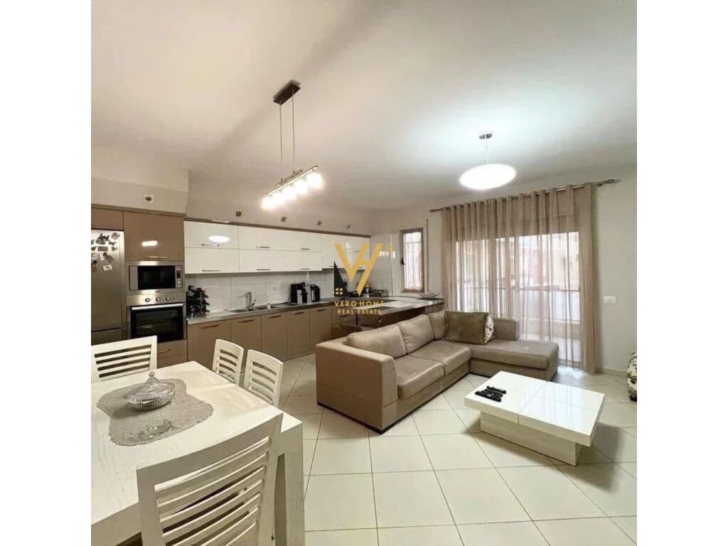 Jepet Apartament 2+1+ballkon me qera te Fresku 119 m2