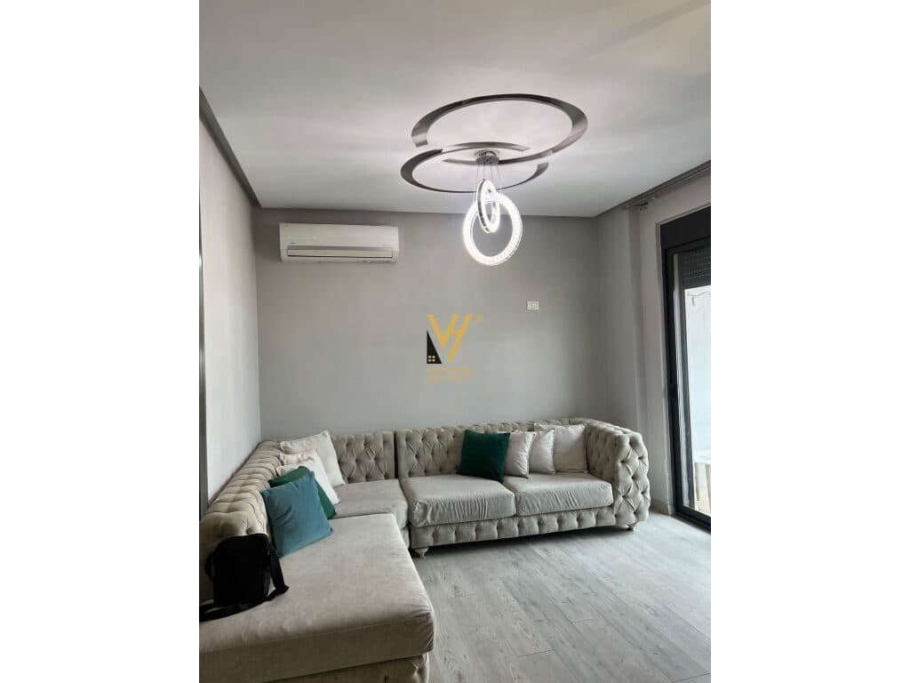 Jepet Apartament 1+1+ballkon me qera te Bar Santana , Unaza e Re 84 m2