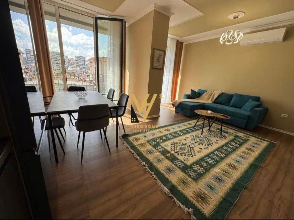 JEPET APARTAMENT 2+1+BLK ME QERA TE PAZARI I RI 90.000 LEKE