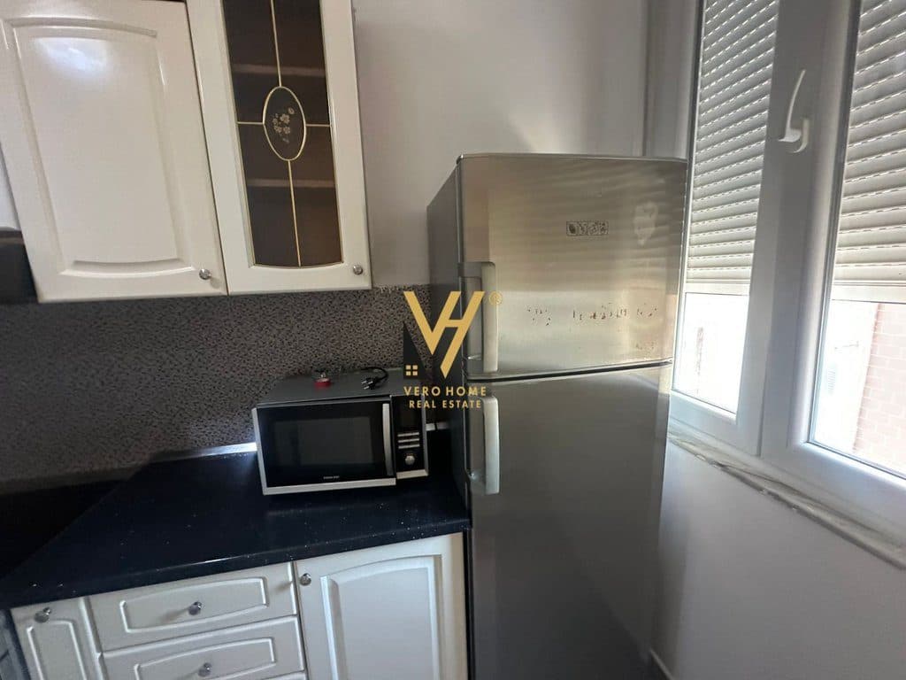 JEPET APARTAMENT 2+1+BLK ME QERA NE VASIL SHANTO 70.000 LEKE 4