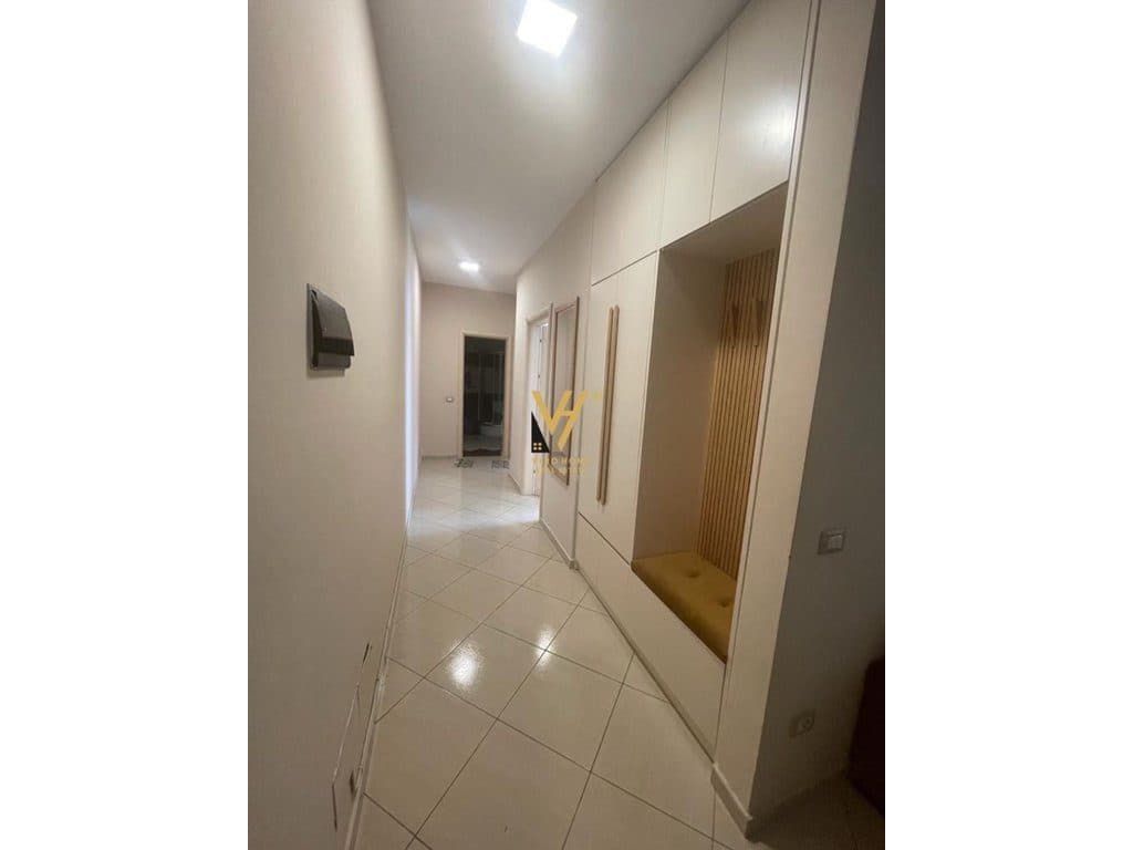 SHITET APARTAMENT 2+1+2 BLK, PRANE DELIJORGJIT,260.000 EURO 4