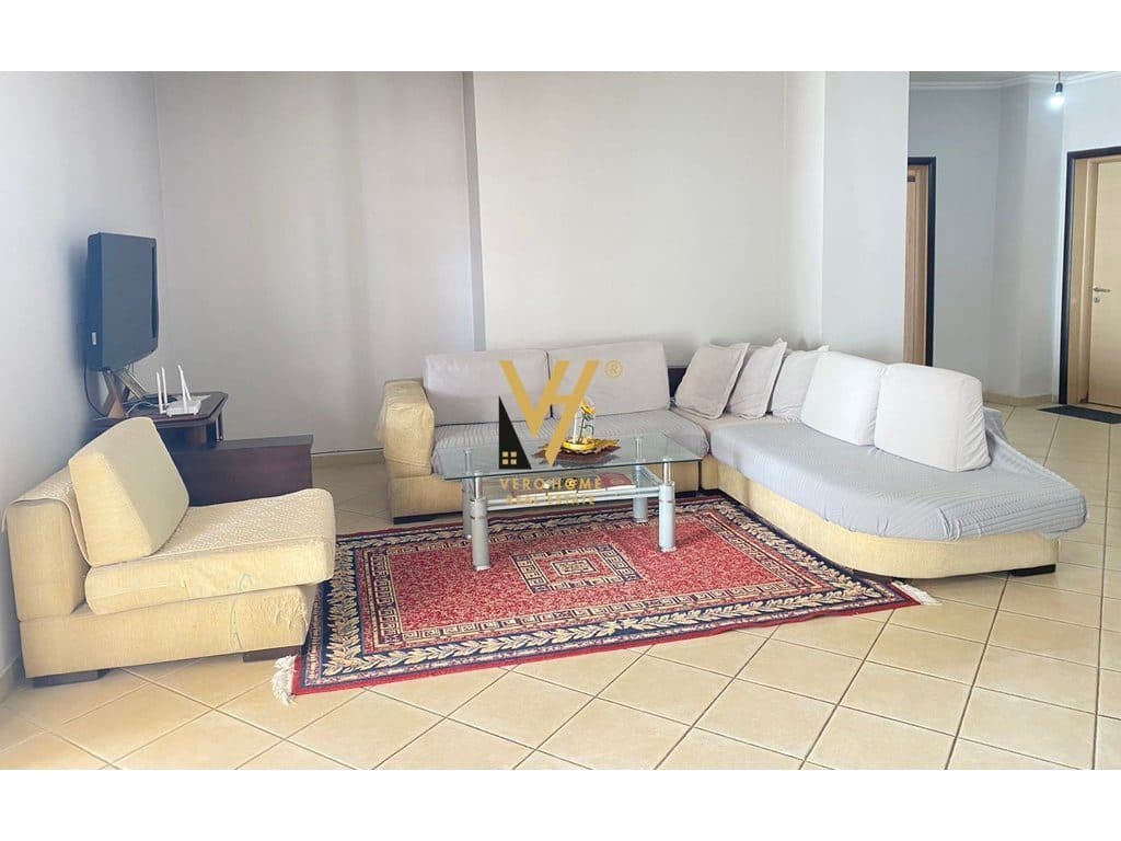 SHITET APARTAMENT 2+1+VERANDE NE ASTIR 190.000 EURO
