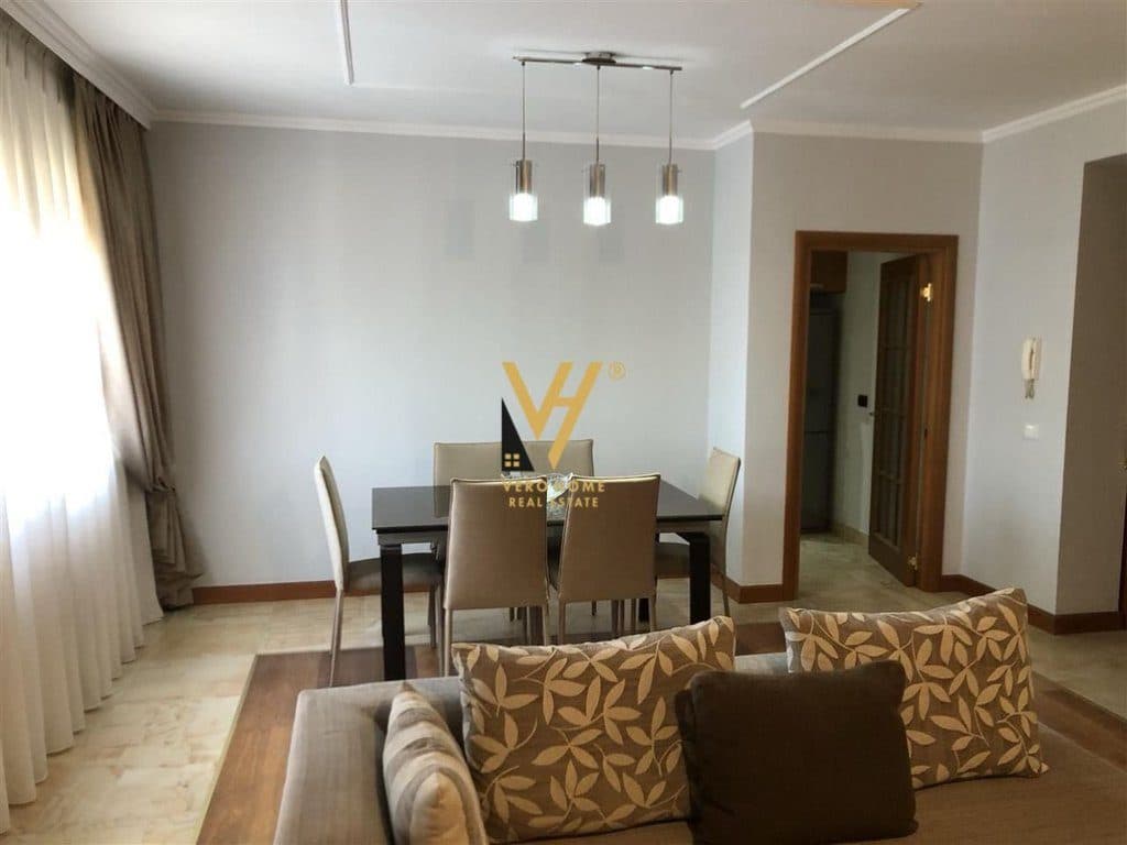 JEPET APARTAMENT 3+1+2 ME QERA TE MYSLYM SHYRI 105.000 LEKE