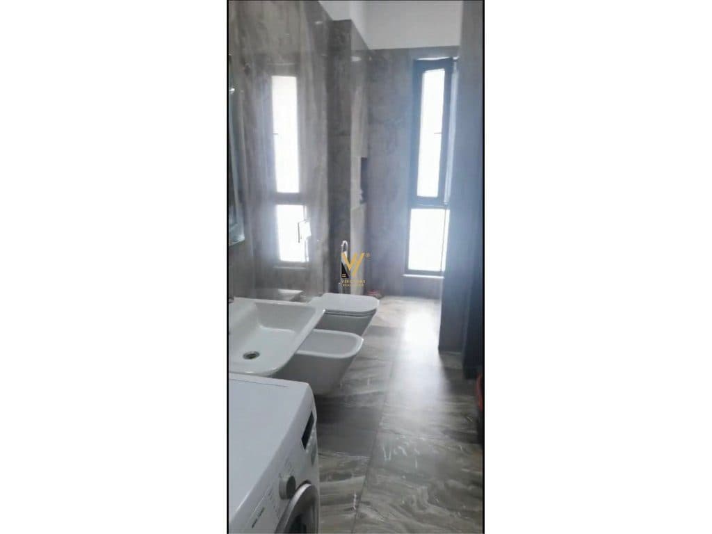 JEPET APARTAMENT 1+1+BLK ME QERA TE SQUARE 21, RR.KAVAJES 80.000 LEKE 3