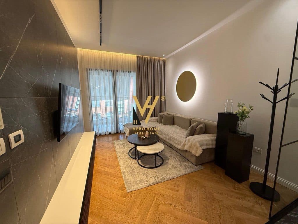 JEPET APARTAMENT 2+1 ME QERA TE RRUGA E KAVAJES 800 EURO