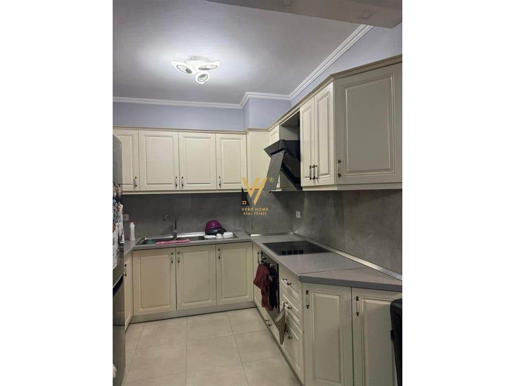 SHITET APARTAMENT 1+1+BLK TE KOMPLEKSI MAGNET, 21 DHJETORI 170.000 EURO 2