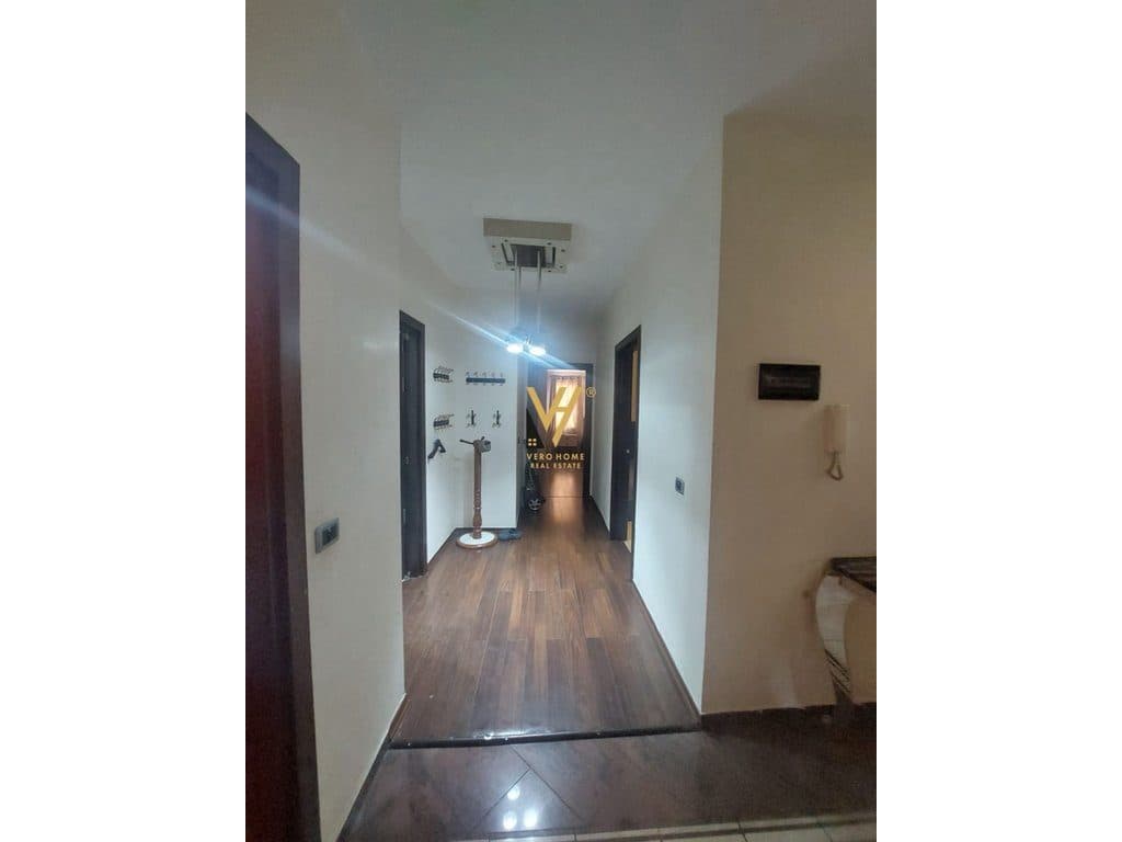 JEPET APARTAMENT 2+1+BLK ME QERA TE SHESHI WILLSON 1.800 EURO 2
