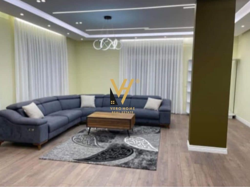 JEPET APARTAMENT 3+1+BLK ME QIRA NE PORCELAN 70.000 LEKE