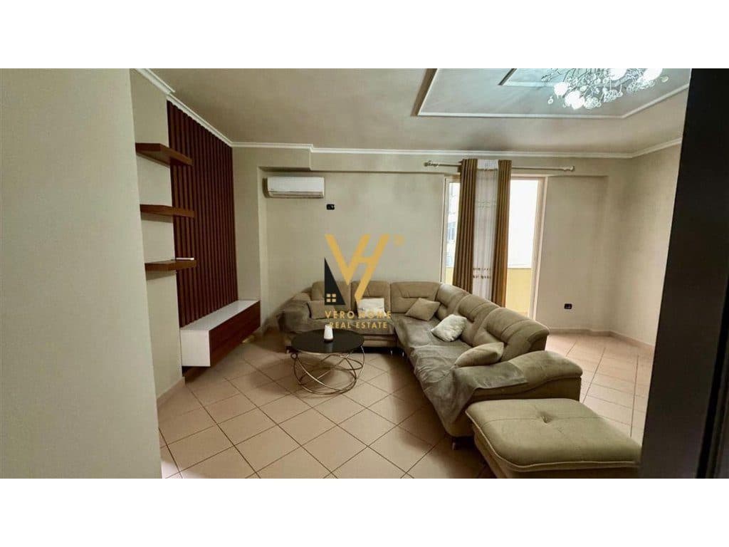 JEPET APARTAMENT 2+1+BLK ME QIRA TE KODRA E DIELLIT 70.000 LEKE