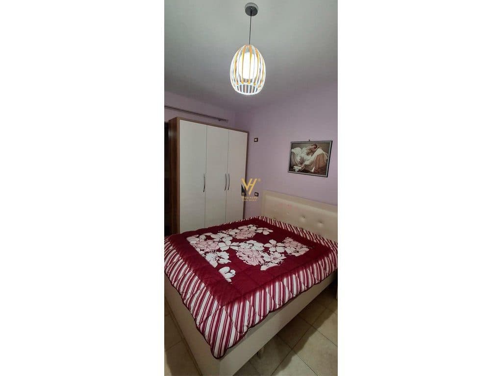 JEPET APARTAMENT 1+1 ME QIRA NE ASTIR 45.000 LEKE 3