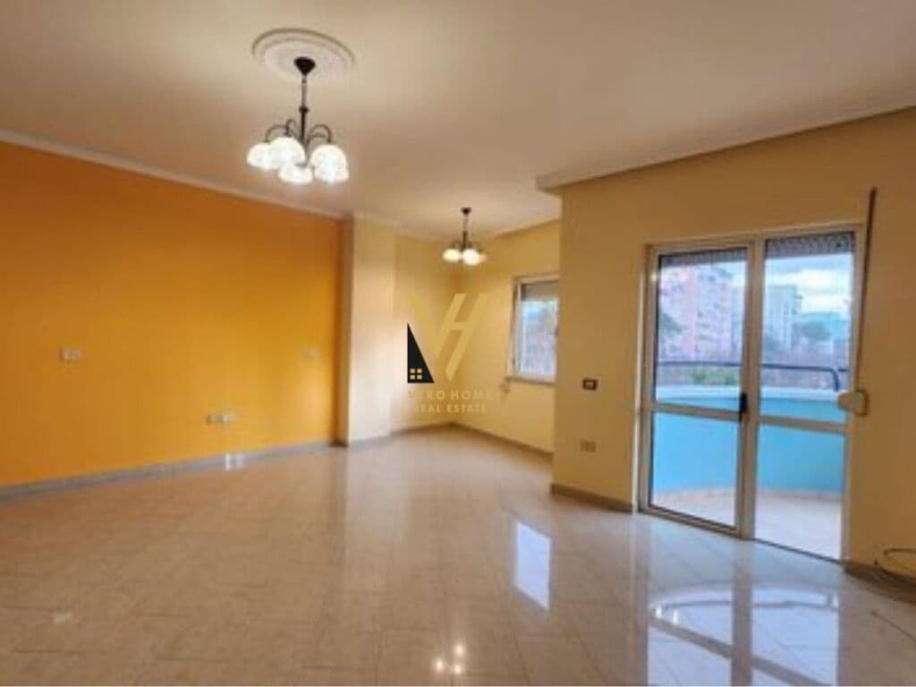 Jepet Zyre me qera te Rruga e Elbasanit 130 m2