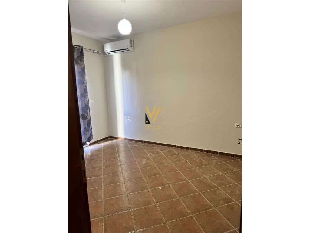 Jepet Apartament 2+1+ballkon me qera te Rruga Jordan Misja 83 m2