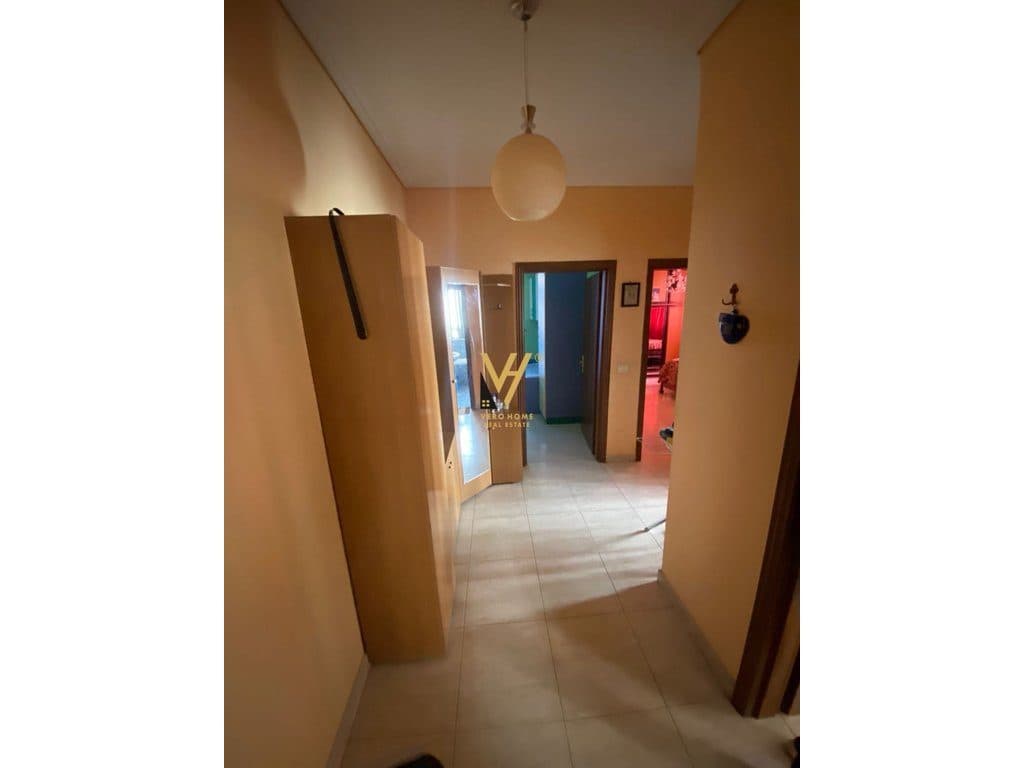 JEPET APARTAMENT 2+1+BLK ME QIRA TE KOMUNA E PARISIT 65.000 LEKE 4
