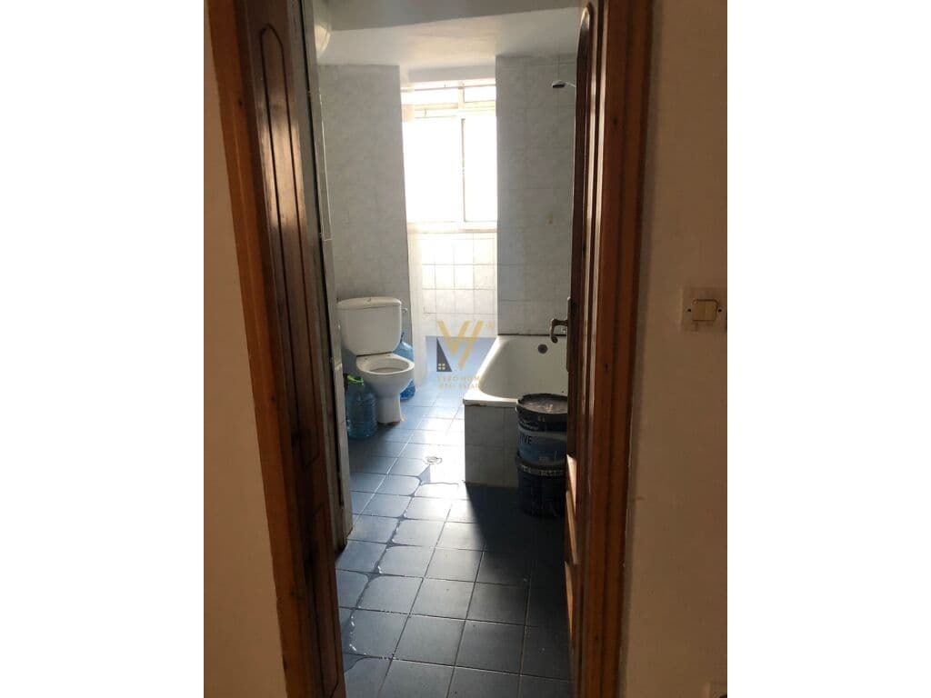 Shitet apartament 1+1 te Ish Restoranr Durresi 56 m2 4
