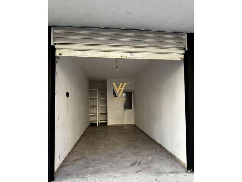 SHITET DYQAN 90 M2 TE KOMUNA E PARISIT 360.000 EURO
