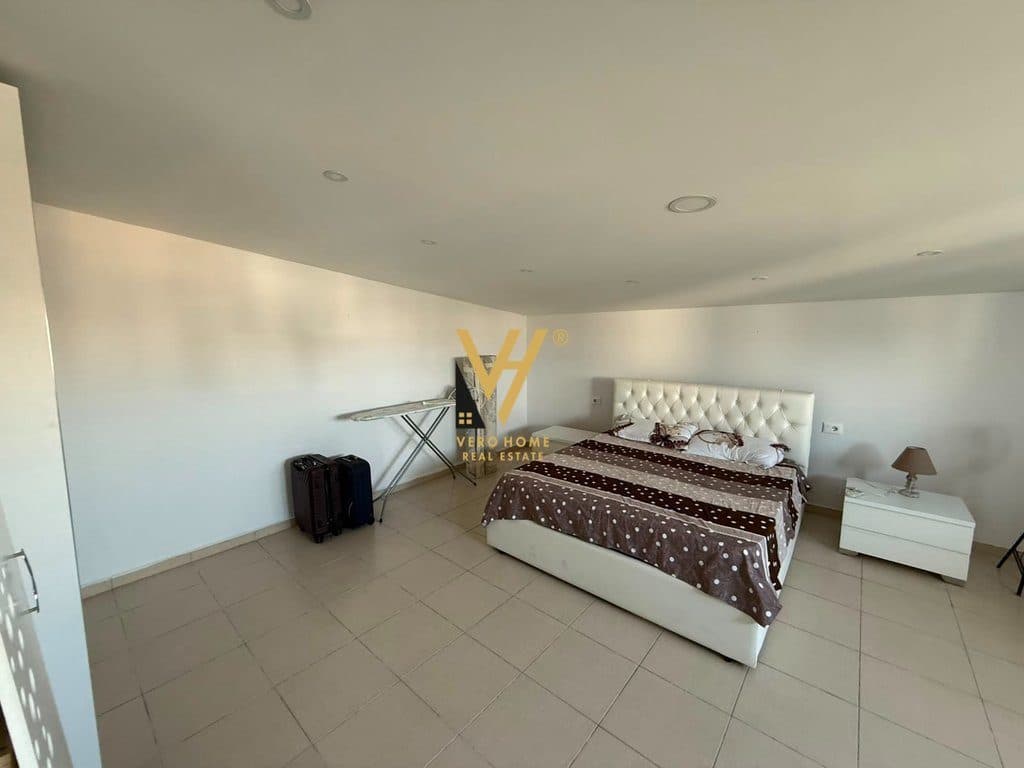 SHITET APARTAMENT 3+1+2 TEK PLEPAT NE DURRES 220.000 EURO 3