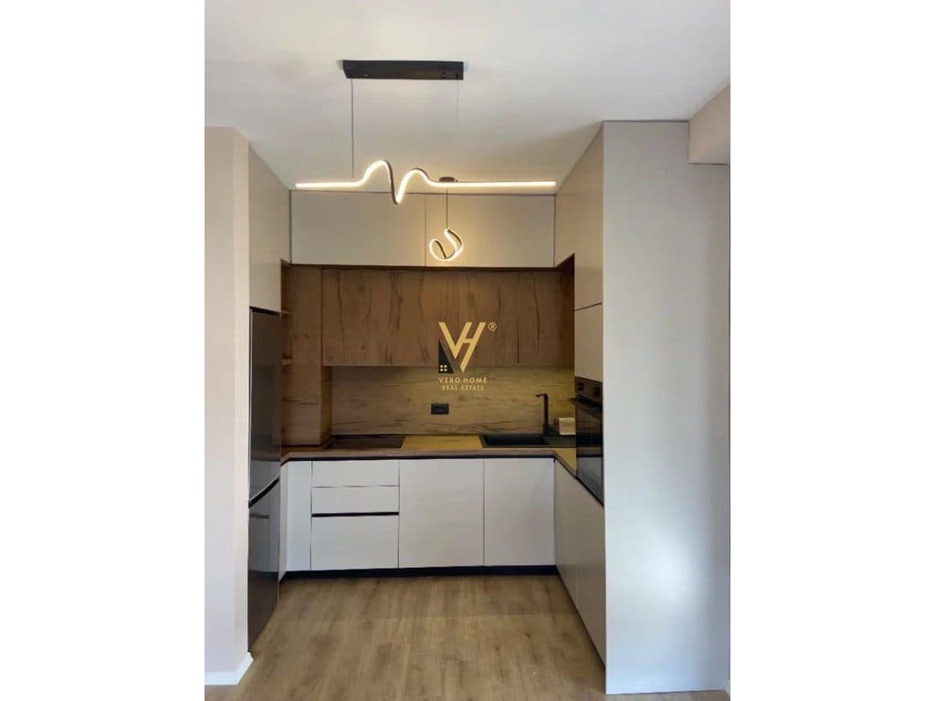 JEPET APARTAMENT 1+1+BLK ME QIRA TEK UNIVERS CITY 40.000 LEKE 2