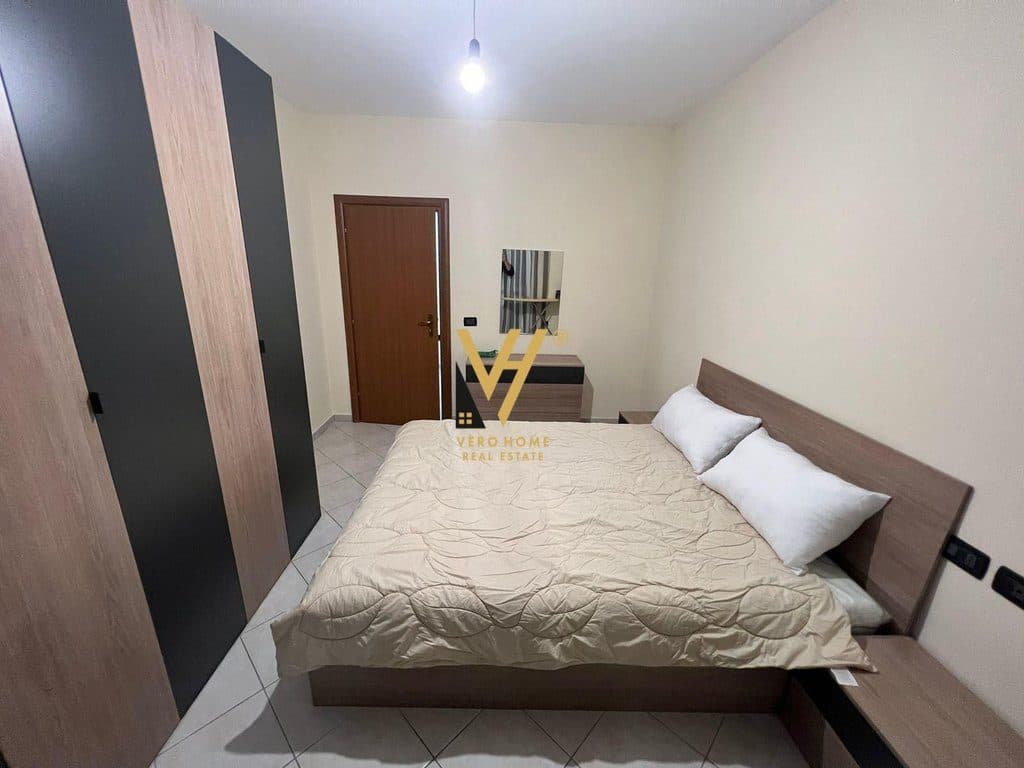 JEPET APARTAMENT 1+1+BLK ME QIRA TEK ASTIRI 55.000 LEKE 4