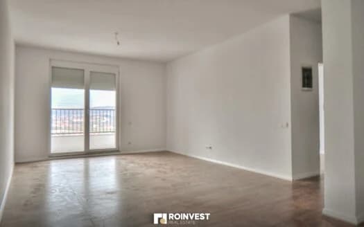 Banesë në shitje! 3
