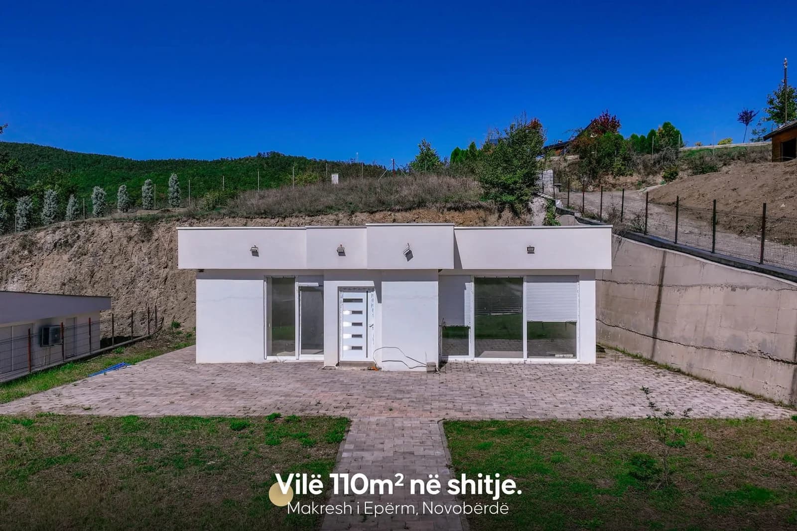 Vilë në shitje!